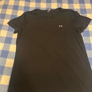 Under Armour Women’s Black Short-Sleeve Athletic Tee with Logo